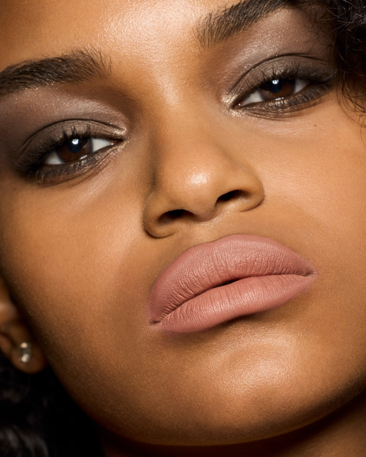 Stunna Lip Paint Longwear Fluid Lip Color ?? Unbutton - Image 2