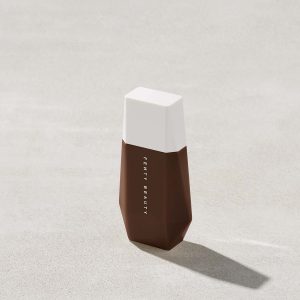 Eaze Drop Lightweight Blurring Skin Tint ?? 24