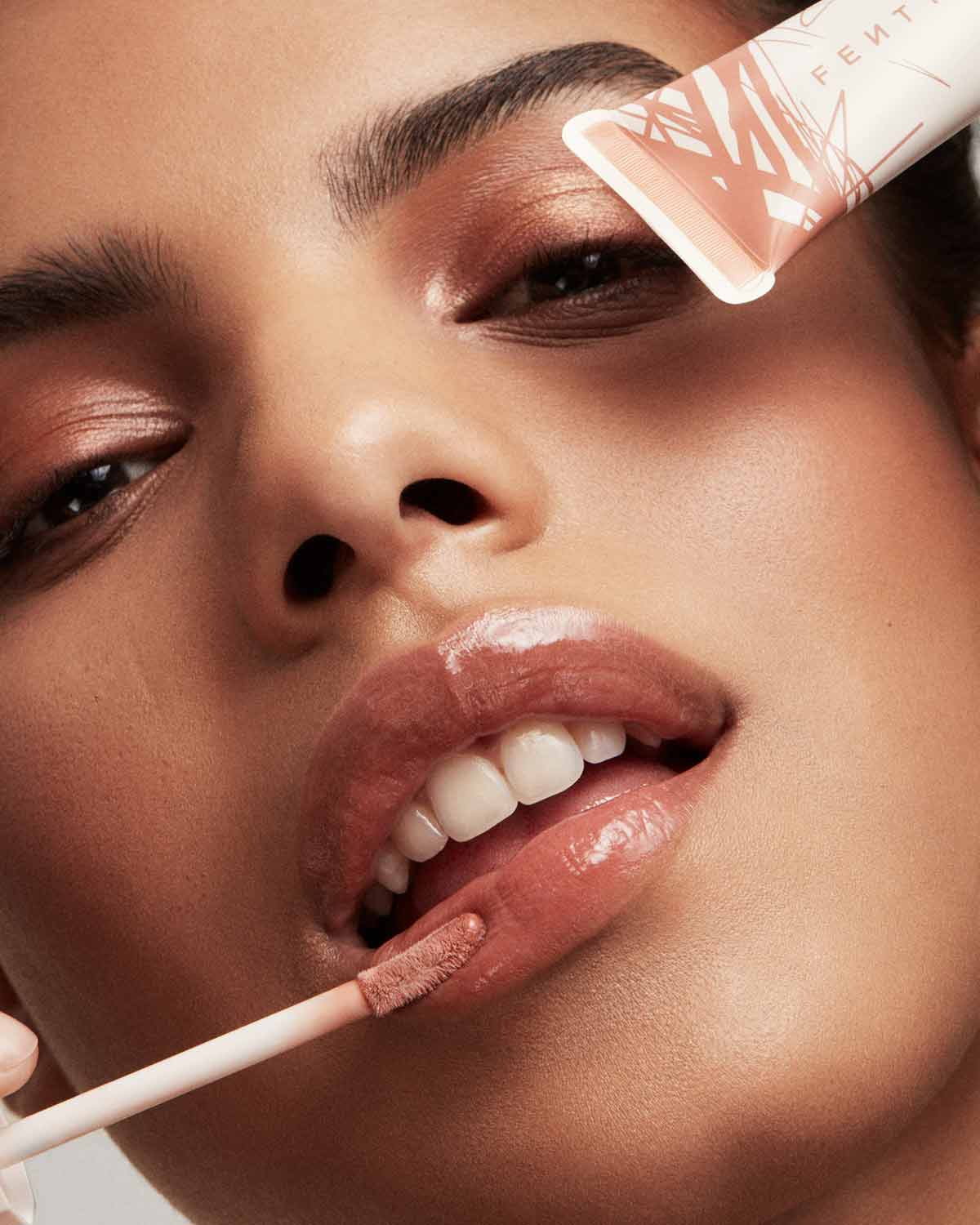 Pro Kiss'r Luscious Lip Balm ?? Latte Lips - Image 6