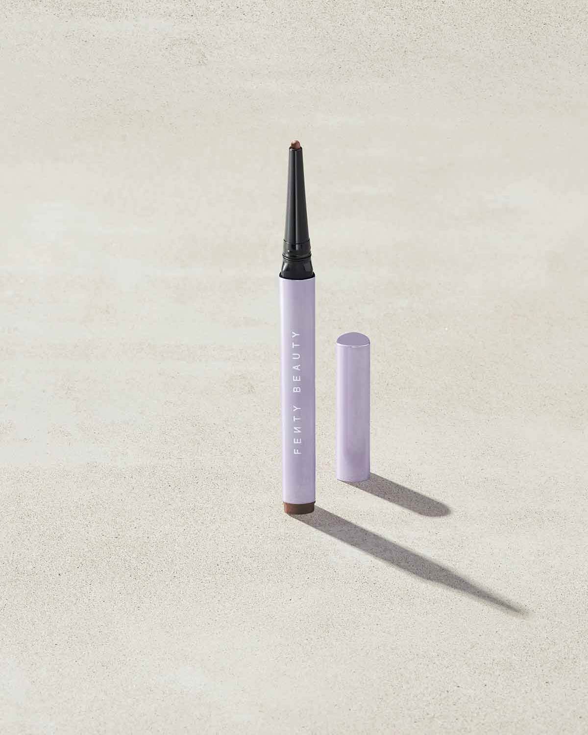 Flypencil Longwear Pencil Eyeliner ?? Space Cookie