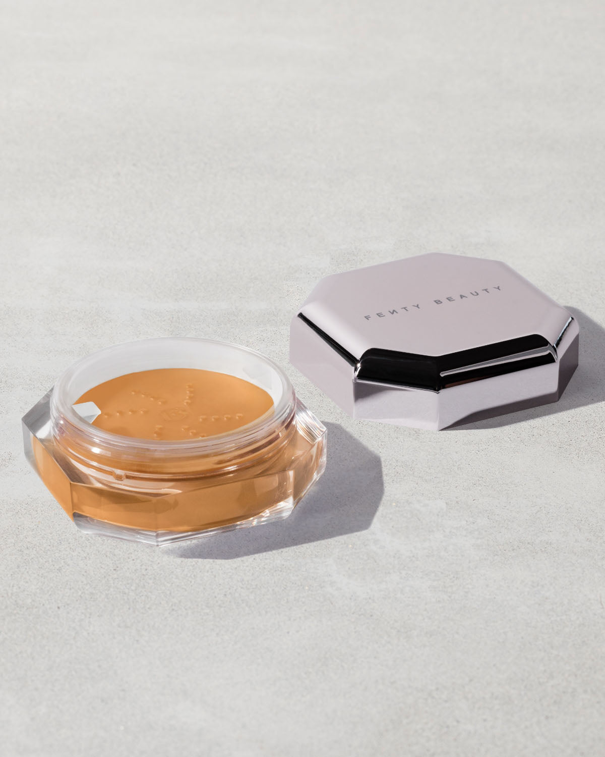 Set it Down Superfine Blurring Setting Powder ?? Honey