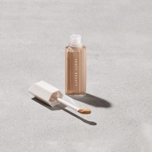We're Even Hydrating Longwear Concealer ?? 280C