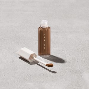 We're Even Hydrating Longwear Concealer ?? 430W