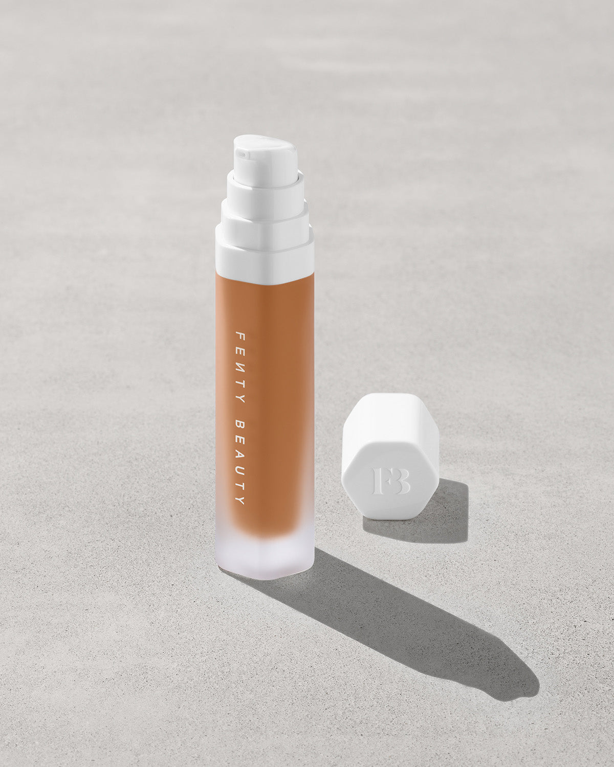 Soft'lit Naturally Luminous Longwear Foundation ?? 370