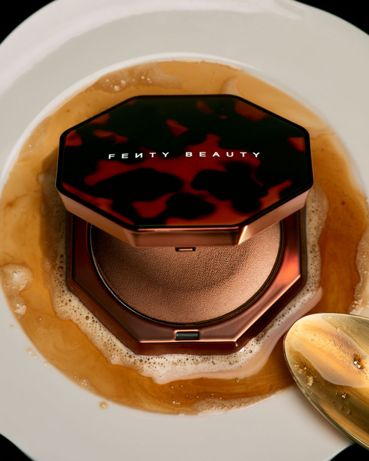Sun Stalk'r Souffl?? Pressed Mousse Cream Bronzer ?? Brown Butt'r - Image 15